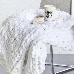Lofaris Comfortable Warm White Handmade Thick Chunky Knit Blanket
