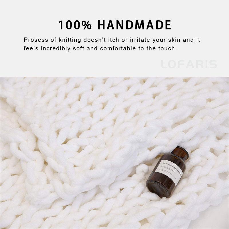 Lofaris Comfortable Warm White Handmade Thick Chunky Knit Blanket