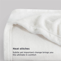 Lofaris Pure White Fleece 300GSM Bed Couch Throw Blanket For Kids