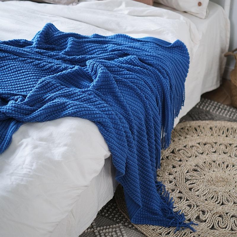 Lofaris Thicken Nordic Style Leisure Soft Blanket For Bed