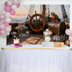Lofaris Piratenschiff-Hintergrund mit Schatzkiste, Krone und Papagei, Fotokulisse für Kindergeburtstage