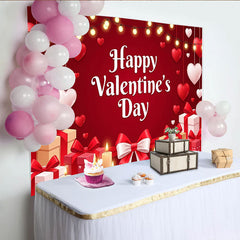 Lofaris Romantischer roter Valentinstags-Hintergrund mit Herzen, Geschenken und Kerzen, festliche Fotokulisse für Paare
