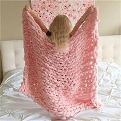 Lofaris Giant Skin Pink Chunky Knit Blanket Decoration For Bedroom