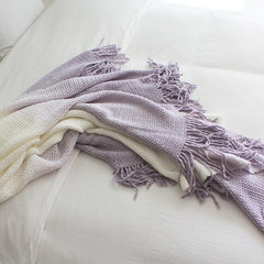 Lofaris Knitted Blanket Gradation Is Suitable For Soft Use Of Bed And Sofa